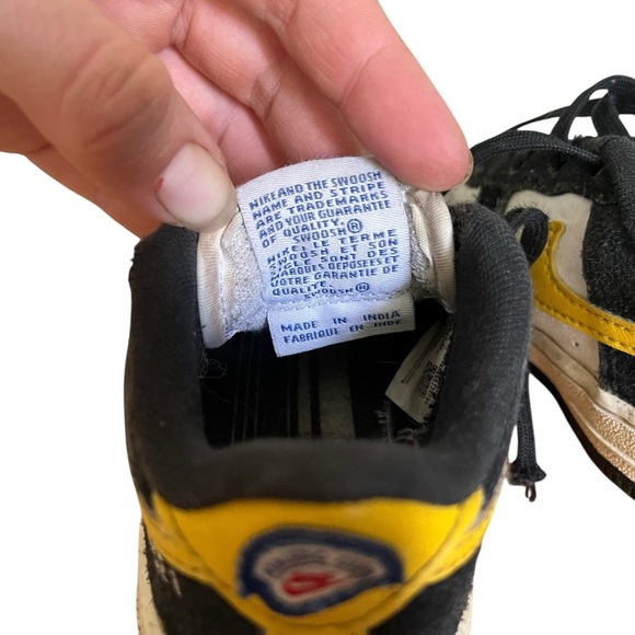 Nike Air Force 1 Athletic Club Baby Shoes Black Yellow White Size 6C Unisex - Picture 7 of 10